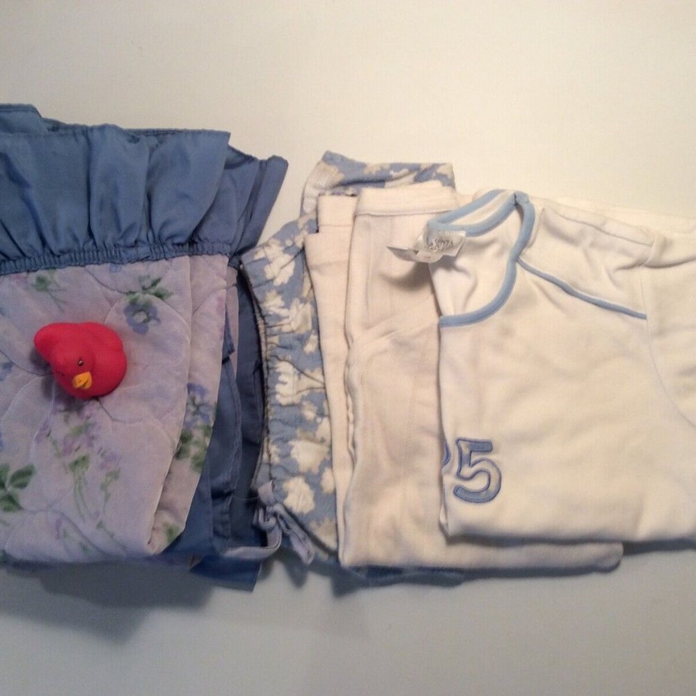 Ladies Pajamas Bundle Tshirt Shorts Pillow Shams Home Size Large Tee Women PJS